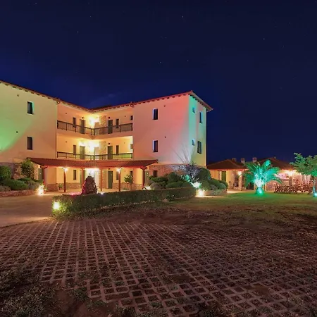 Maistrali أورموس باناجياس